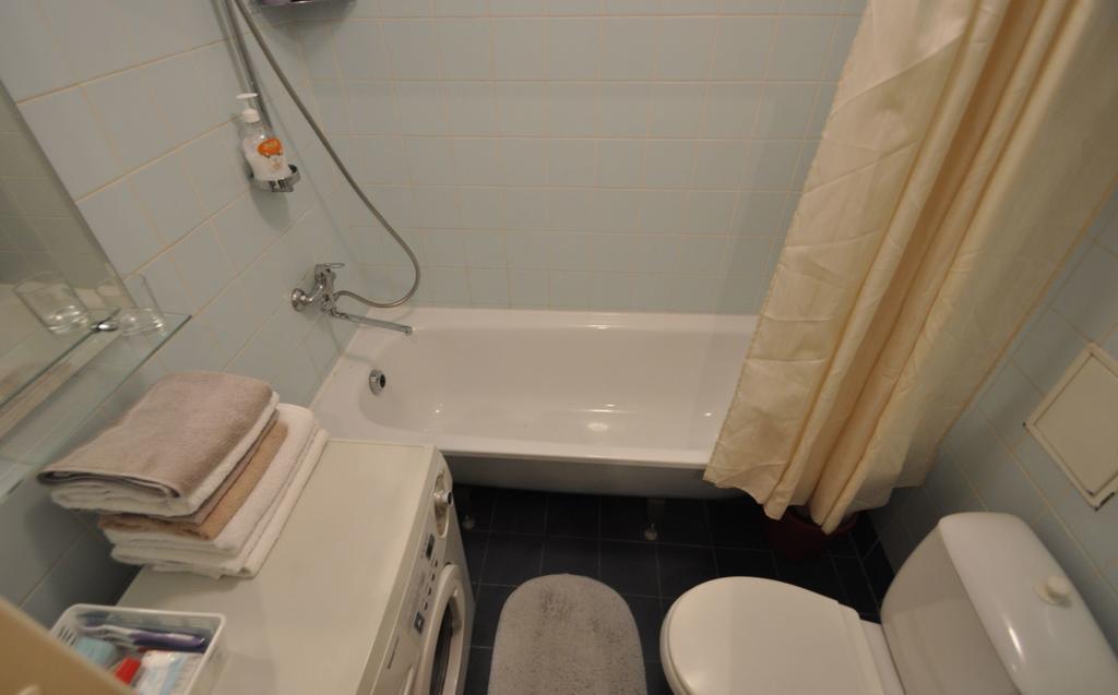 Bastrakovi Apartment Narva Phòng bức ảnh